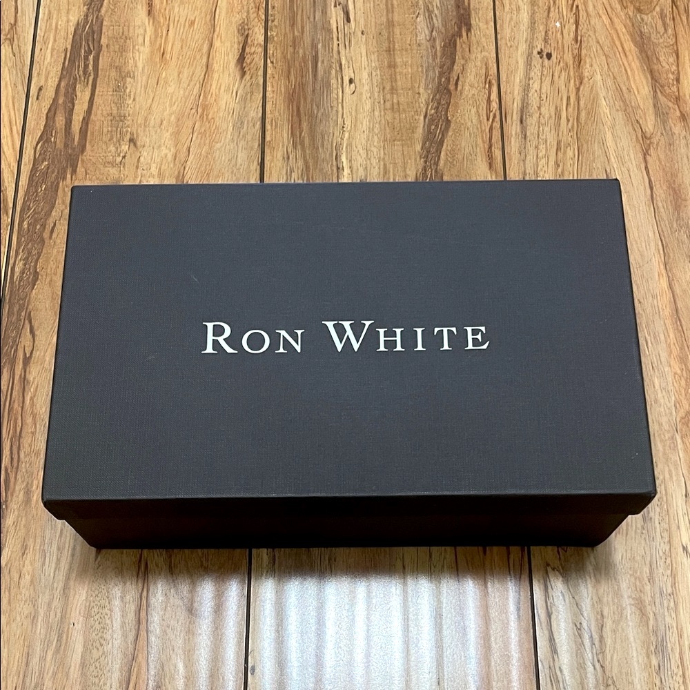 NIB RON WHITE Nadine Sneaker - Picture 13 of 15